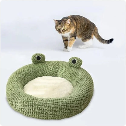 Froggy Plush Pet Nest - LiviNova